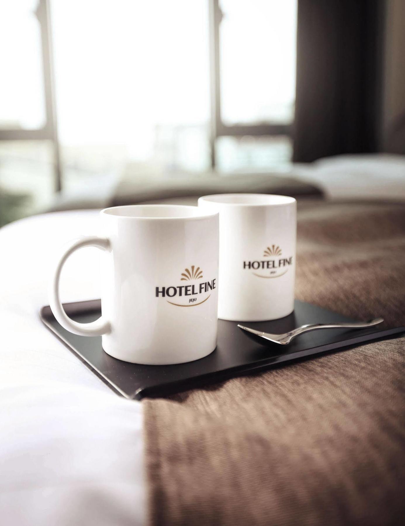 Hotel Fine Сеогвипо Екстериор снимка
